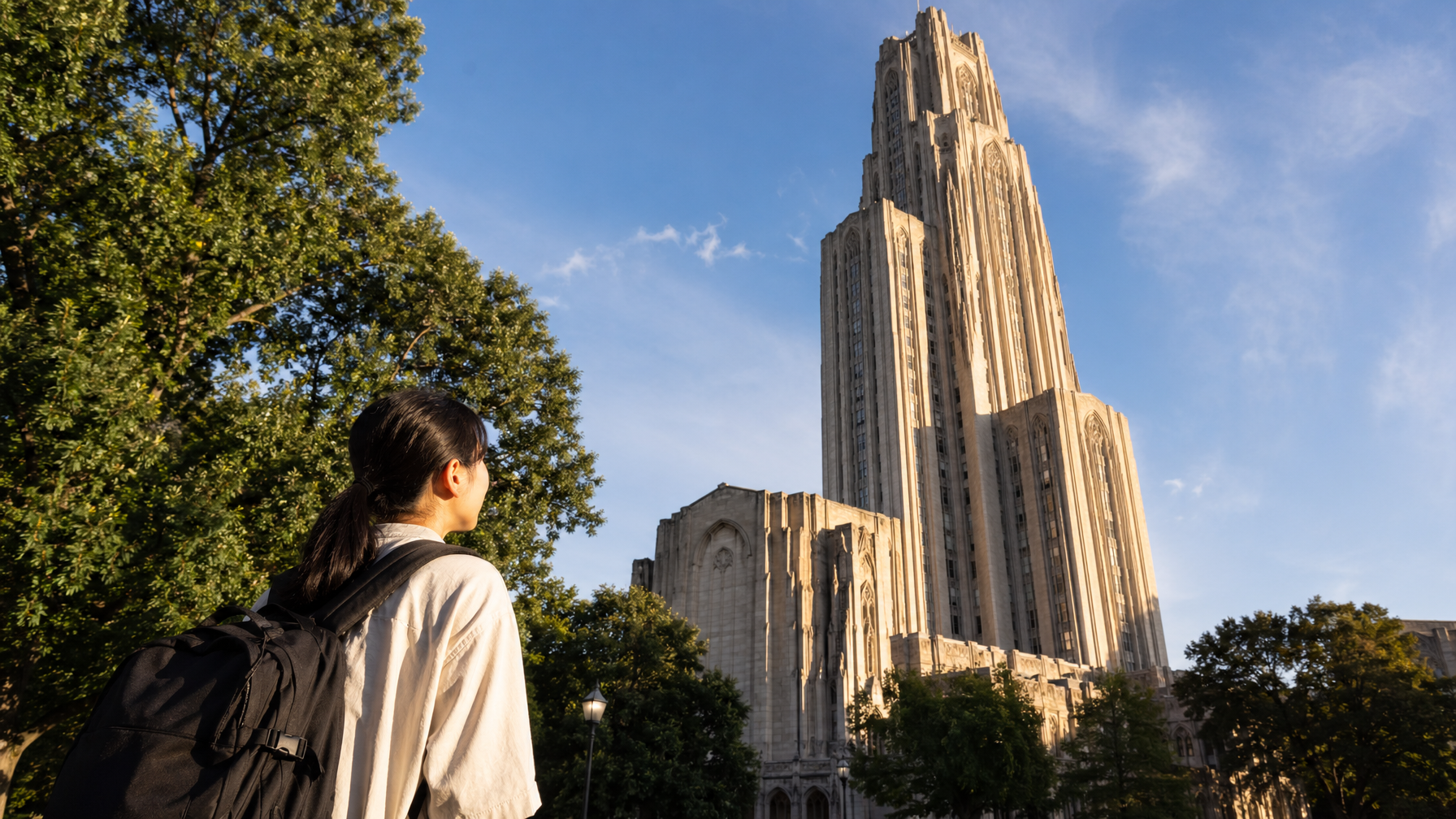 Cathedral of Learning と Nationality Rooms：Pitt が誇る 535 フィートのゴシック教室タワー