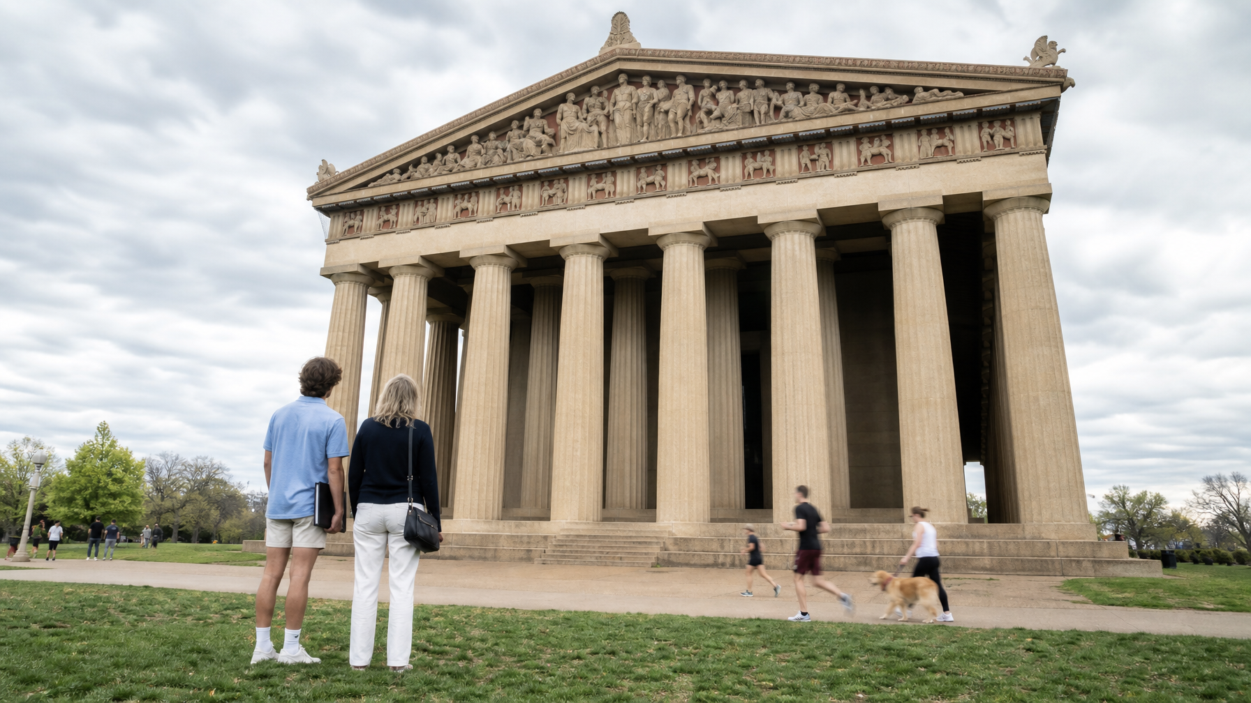 สถานที่สำคัญใดของ Nashville เข้ากับการเยี่ยมวิทยาเขต?