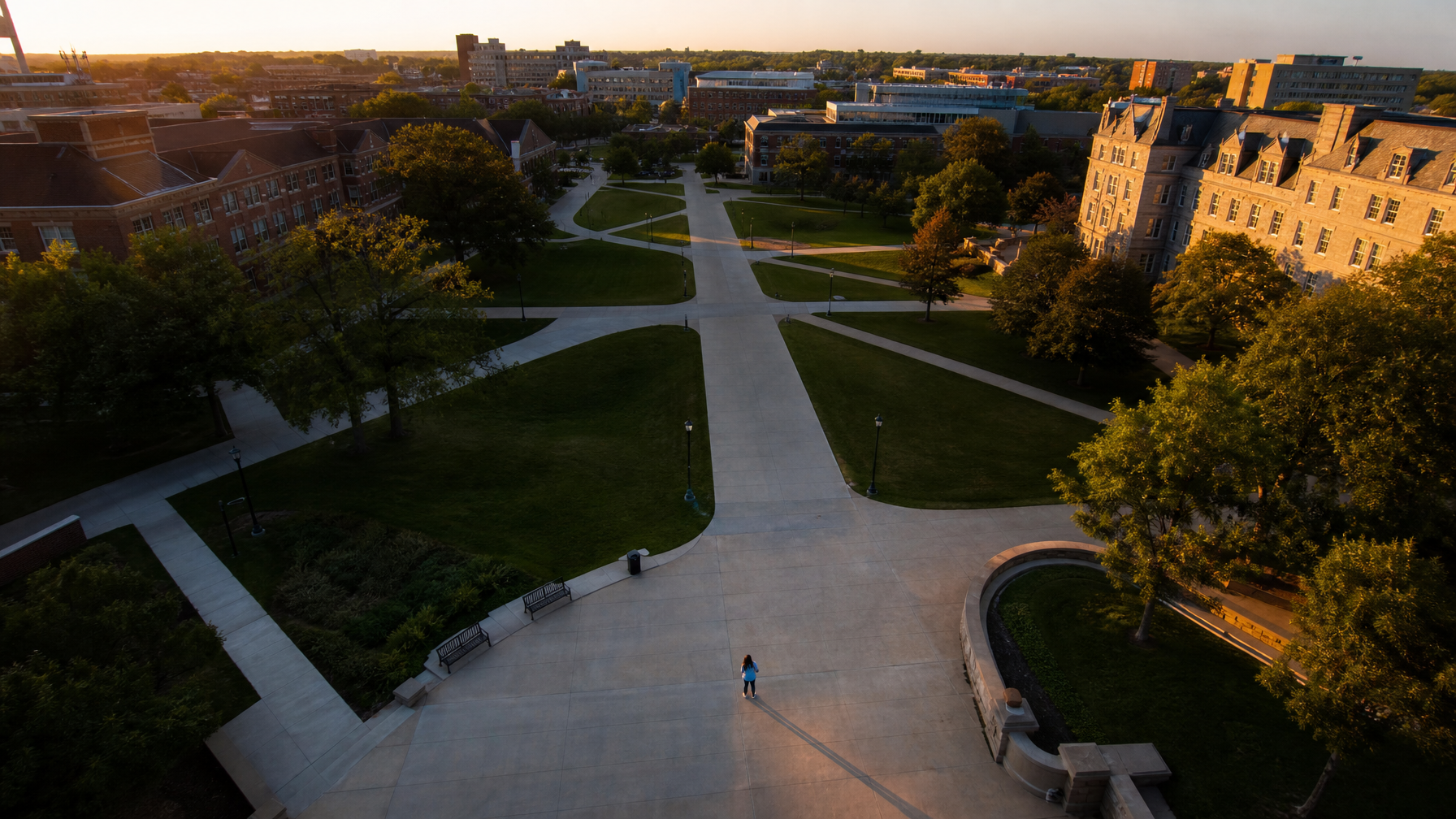Duke, NC State, NCCU, UNC, और Research Triangle विश्वविद्यालय कहाँ हैं?